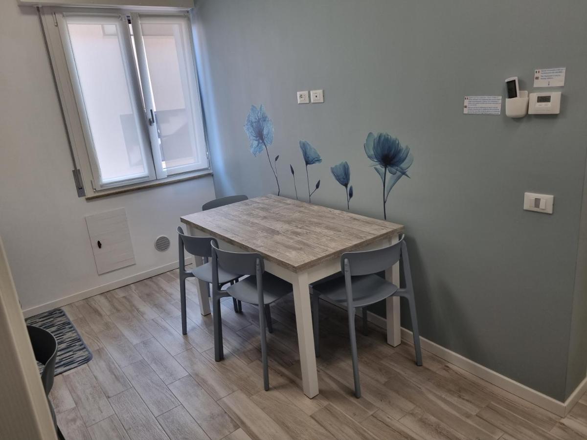 Blue House Apartment - San Massimo Верона Екстер'єр фото