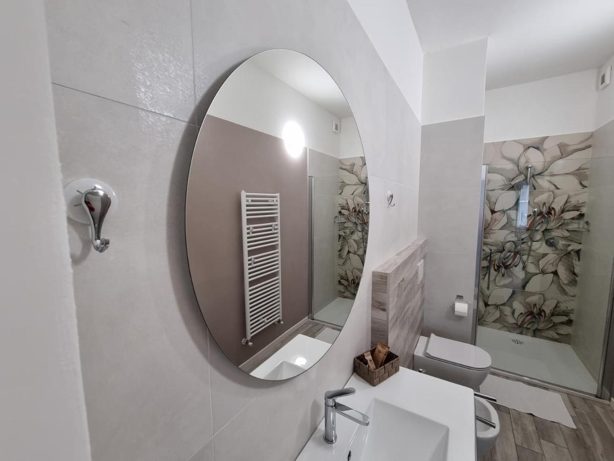 Blue House Apartment - San Massimo Верона Екстер'єр фото