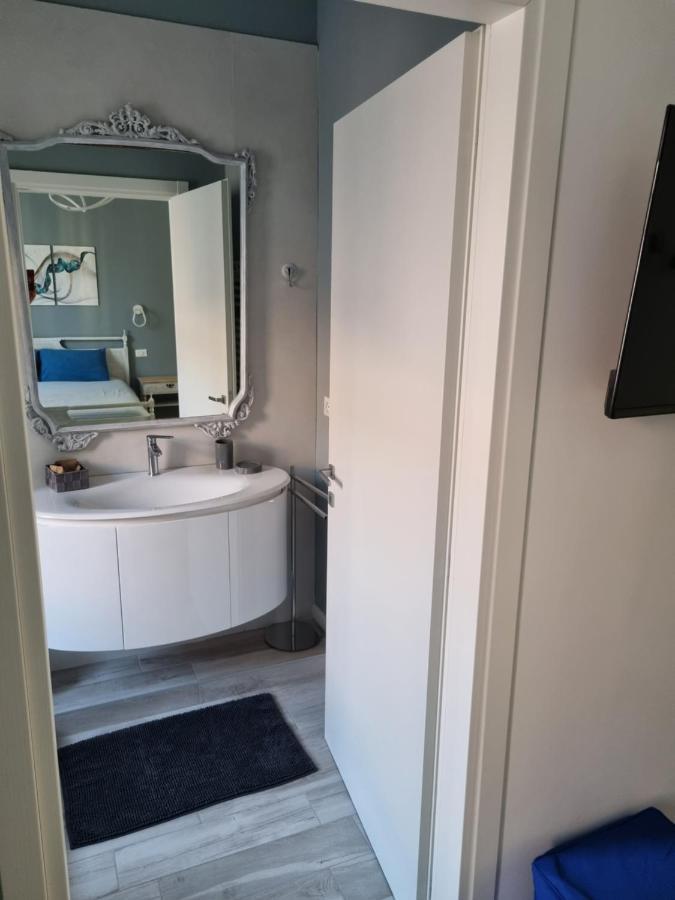Blue House Apartment - San Massimo Верона Екстер'єр фото