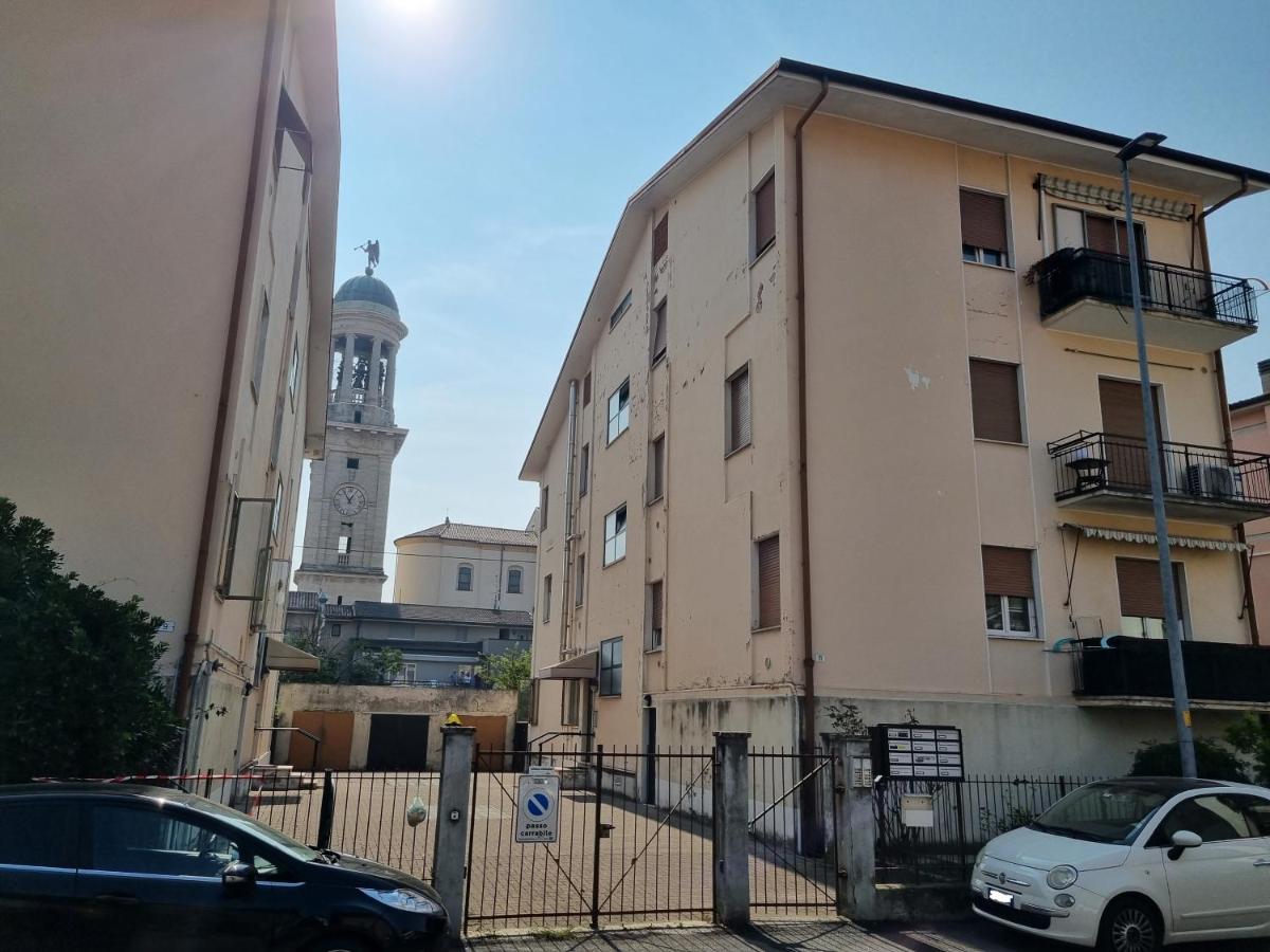 Blue House Apartment - San Massimo Верона Екстер'єр фото